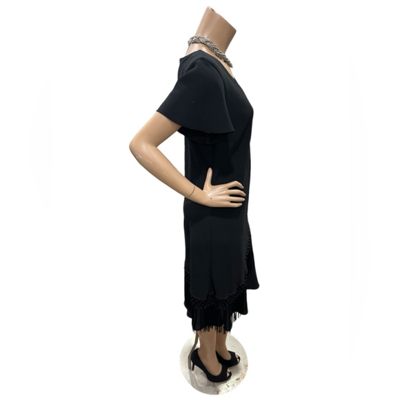 Fabulous black dress trimmed with a fringe layer 🛍️✨😊💕 - Picture 5 of 8